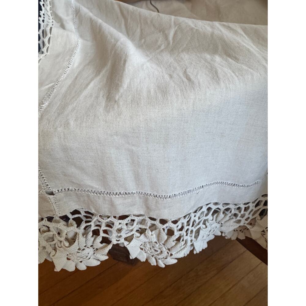 Linen & Crochet Beige Table Runner 18" x 62"